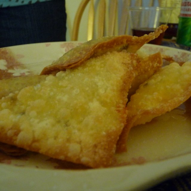 Pastelzinho de Carne e Queijo